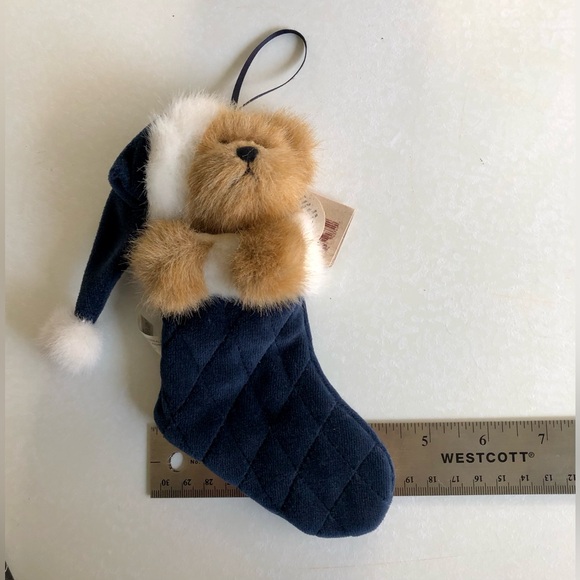 Gen-yoo-wine BOYDS “Jingle S. Stuffins” Bear - Picture 3 of 9